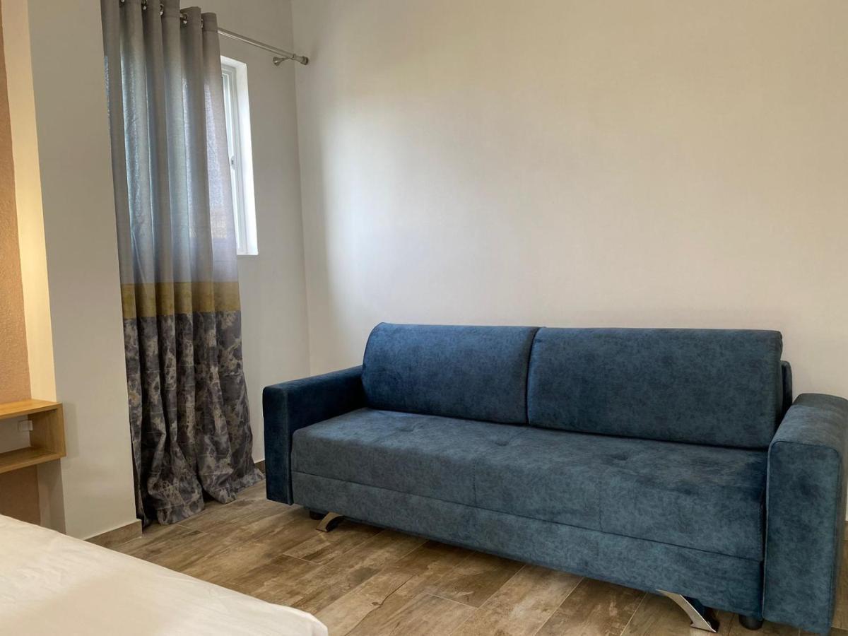 Gray&Oli Studios Avlonya Dış mekan fotoğraf