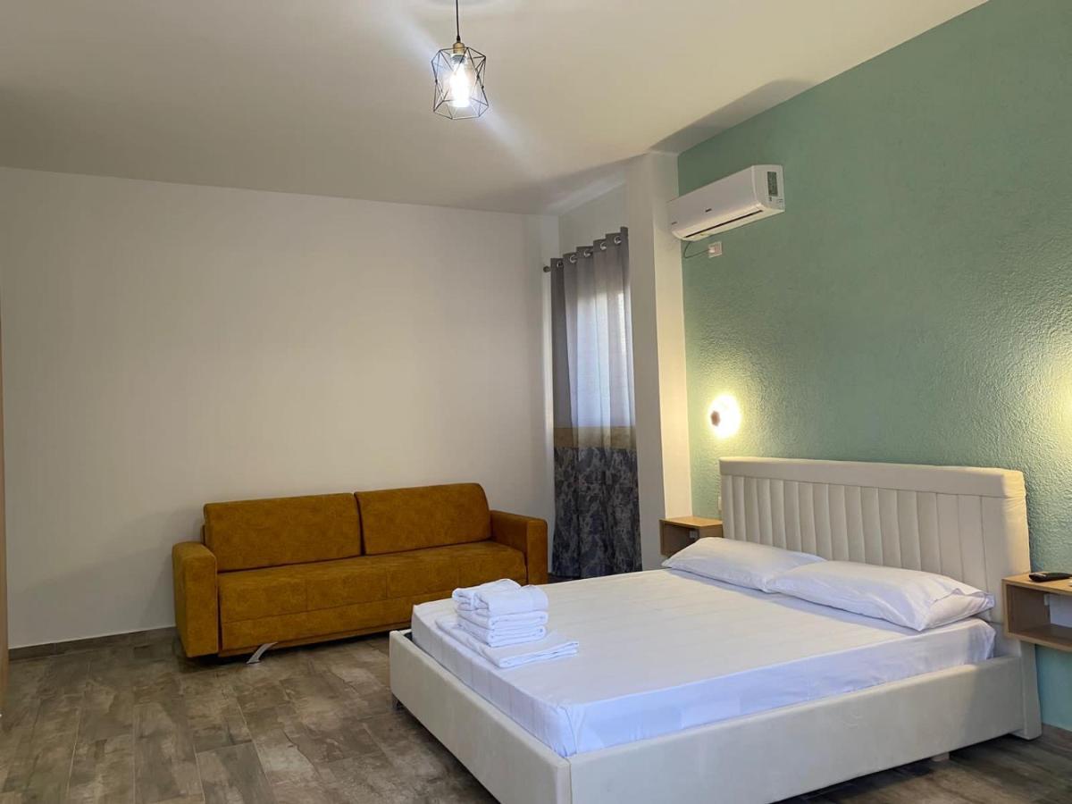 Gray&Oli Studios Avlonya Dış mekan fotoğraf